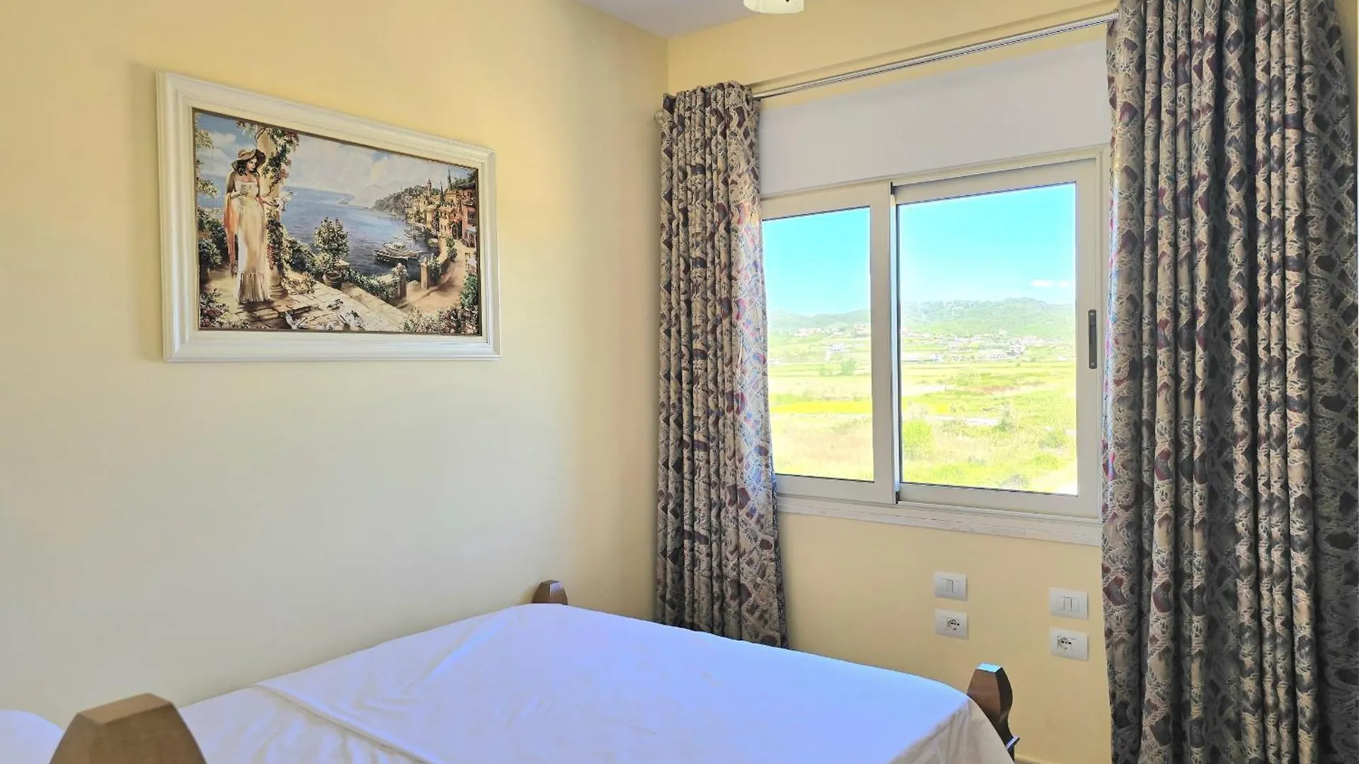 Sunny Beach Penthouse 271 Plazhi San Pietro 0*,  Albania